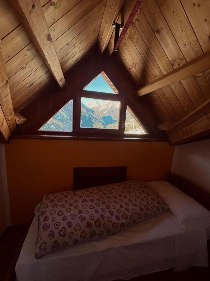 Hotel Sasso Nero Chiesa in Valmalenco Exterior foto